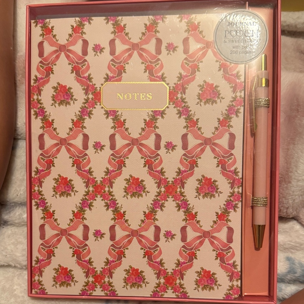 Floral Pink Note Set with Pen
